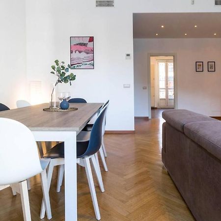 Joivy Lovely Family Apt For 7 Near San Lorenzo Columns Milan Luaran gambar